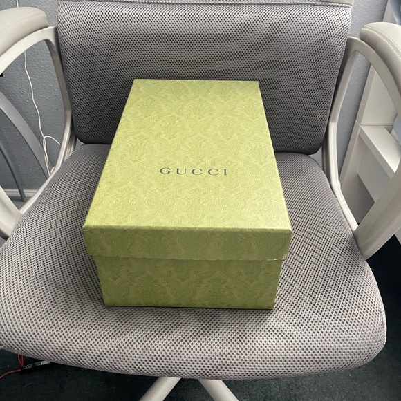 BNWT Gucci Rhyton 25 sneakers. Its Barbie era and this is the perfect shoe! - Picture 8 of 11